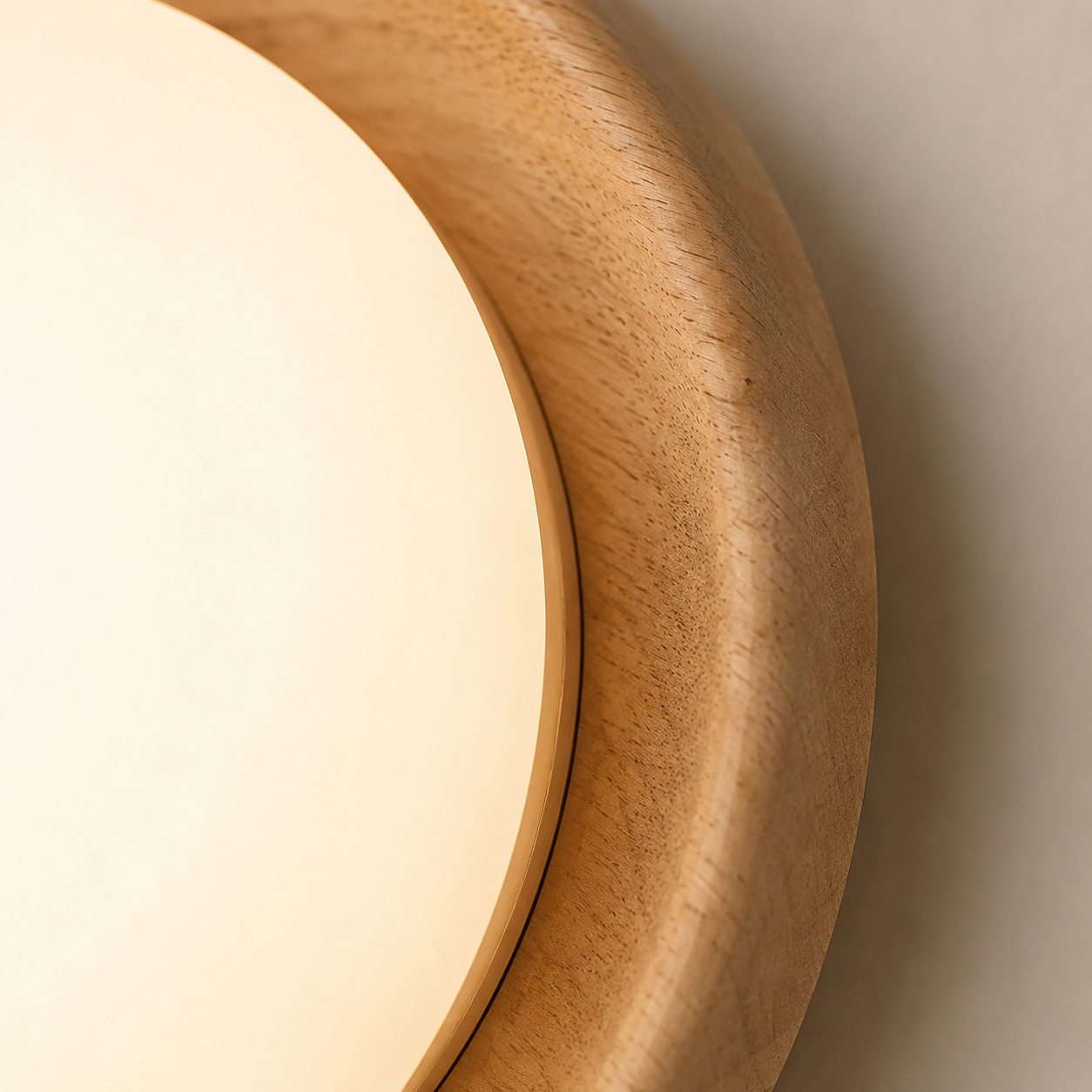 Eclissa Wall Light | Round Glass Wood Sconce